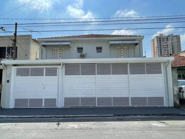 Sobrado 4 quartos e 3 banheiros, à venda ou para alugar, no bairro Barcelona em São Caetano do Sul