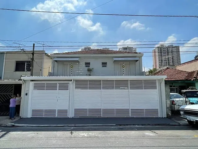 Sobrado 4 quartos e 3 banheiros, à venda ou para alugar, no bairro Barcelona em São Caetano do Sul
