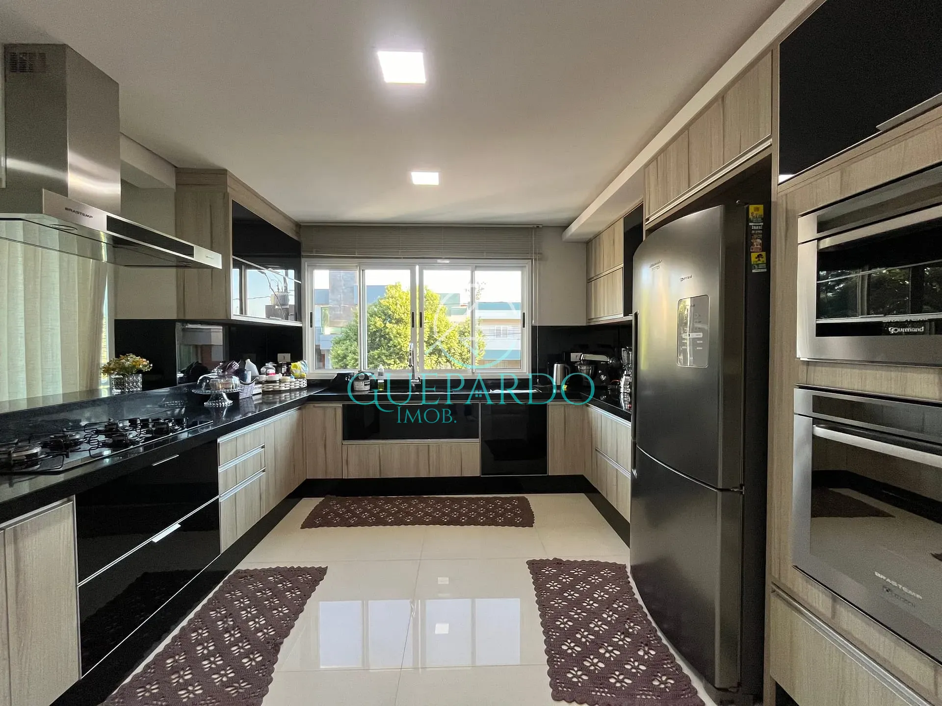 Sobrado, 3 quartos, 365 m² - Foto 21