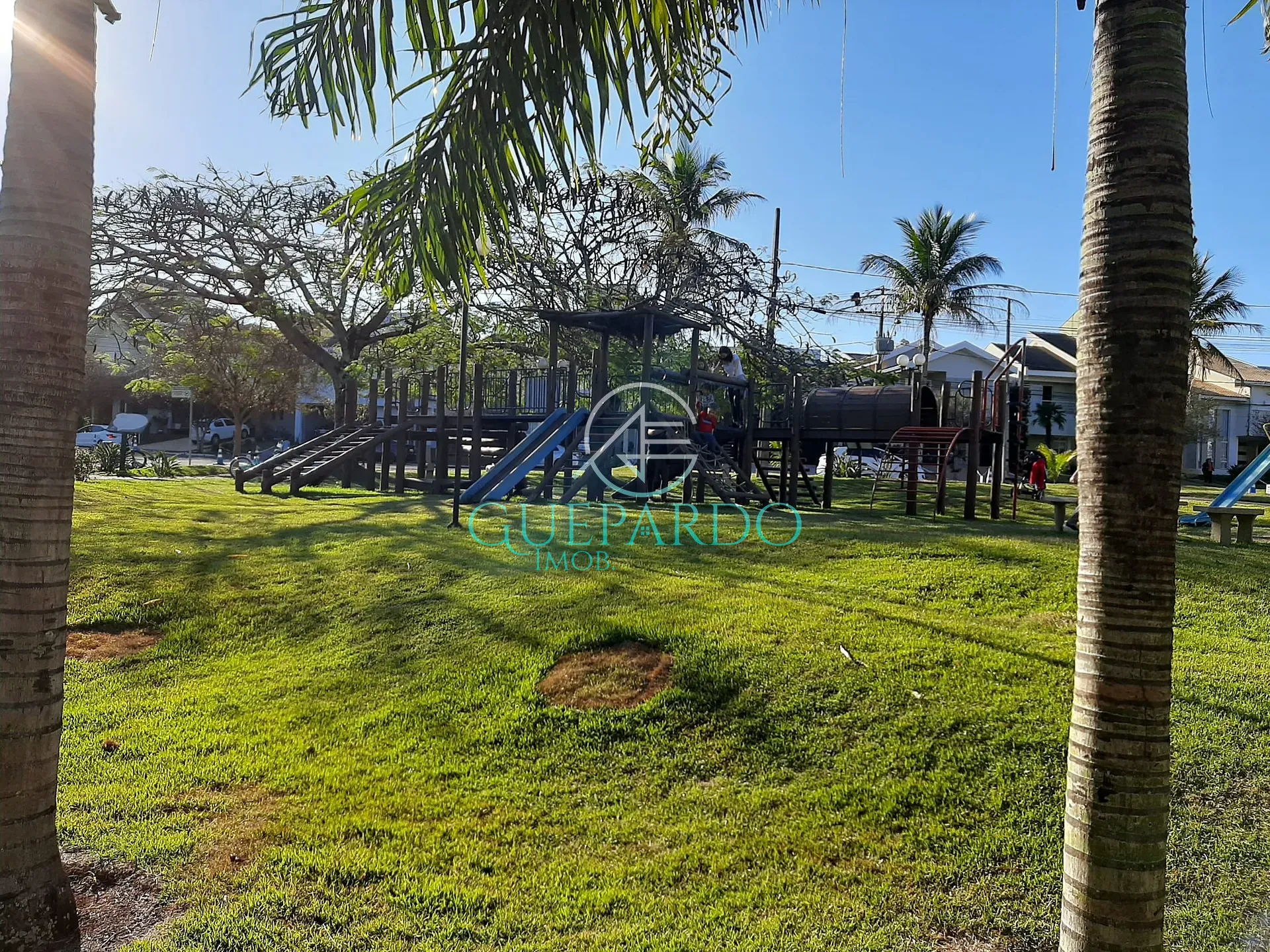 Sobrado, 3 quartos, 365 m² - Foto 44