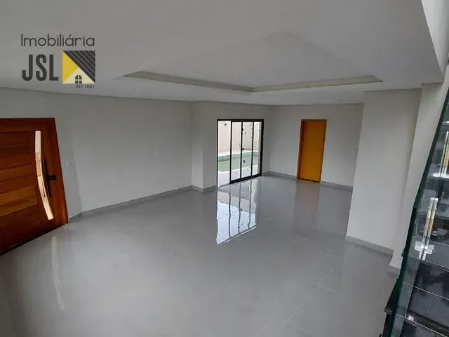 Sobrado com 280m² 3 quartos e 3 banheiros, à venda, no bairro Recanto dos Eucaliptos em São José dos Campos