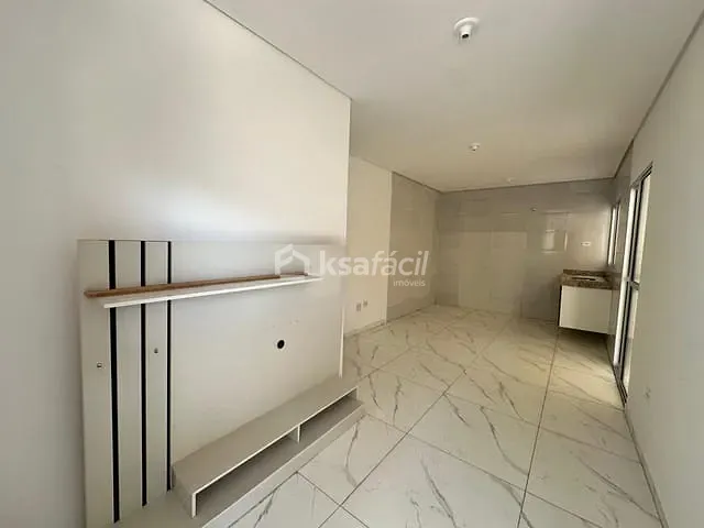 Sobrado 2 quartos e 3 banheiros, à venda, no bairro Monte Castelo em Campo Grande