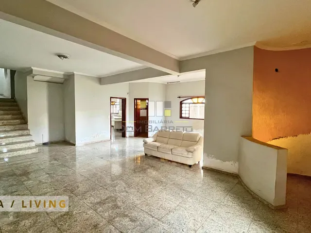 Sobrado com 476m² 5 quartos e 3 banheiros, à venda, no bairro Jardim Macarenko em Sumaré