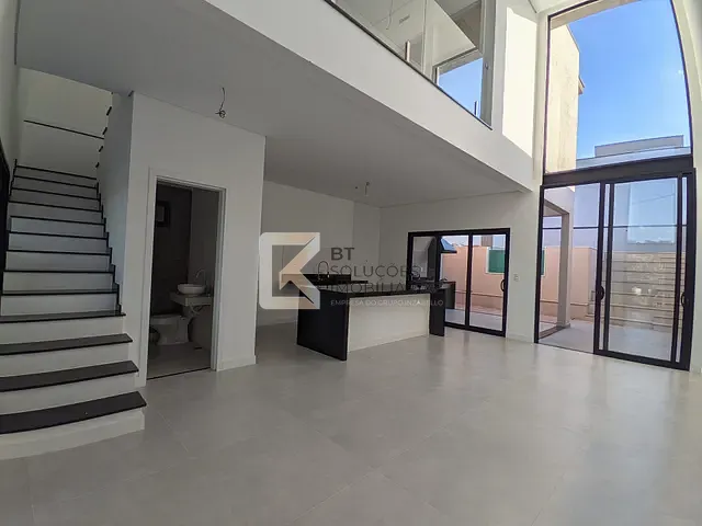 Sobrado com 279m² 3 quartos e 3 banheiros, à venda, no bairro Vila Rubens em Indaiatuba