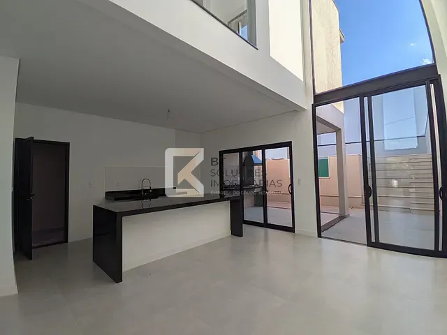 Sobrado com 279m² 3 quartos e 3 banheiros, à venda, no bairro Vila Rubens em Indaiatuba