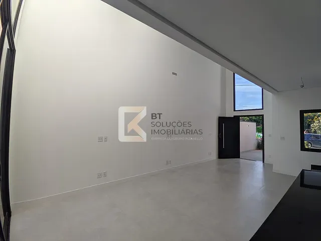 Sobrado com 279m² 3 quartos e 3 banheiros, à venda, no bairro Vila Rubens em Indaiatuba