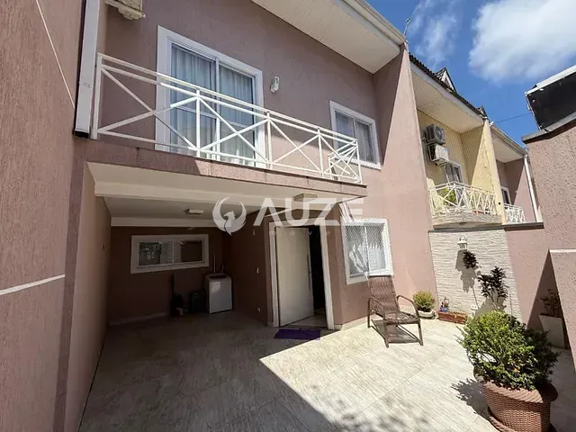 Sobrado com 163m² 4 quartos e 2 banheiros, à venda, no bairro Aristocrata em São José Dos Pinhais