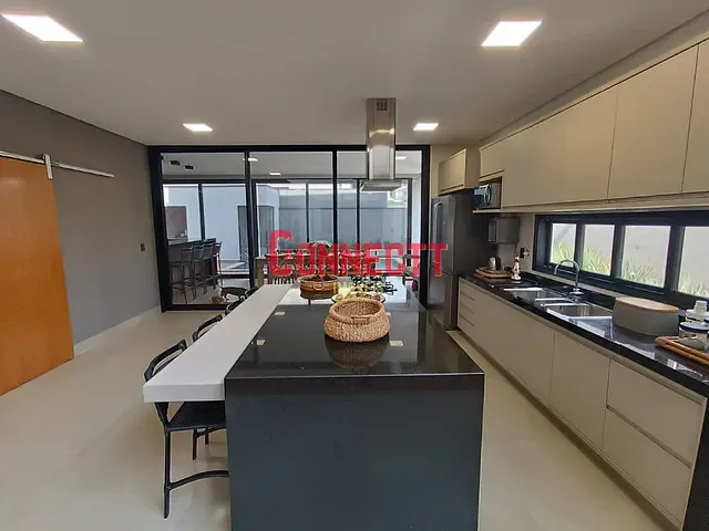Sobrado com 400m² 3 quartos e 2 banheiros, à venda, no bairro Alto do Castelo em Ribeirão Preto