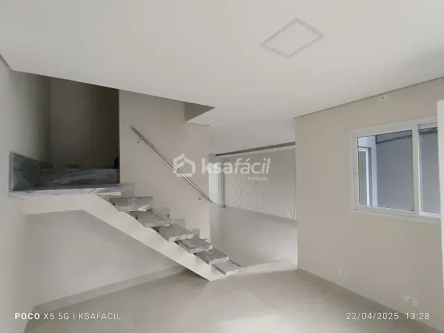 Sobrado com 198m² 2 quartos e 3 banheiros, para alugar, no bairro Jardim Montevidéu em Campo Grande