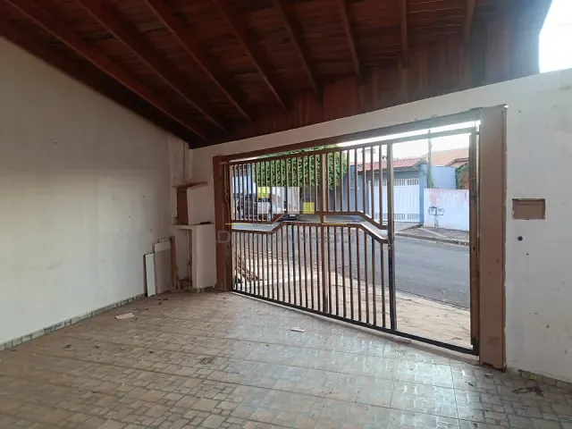 Sobrado 2 quartos e 2 banheiros, para alugar, no bairro Parque Residencial Florença em Sumaré
