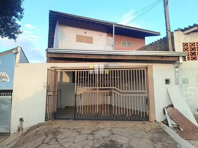 Sobrado 2 quartos e 2 banheiros, para alugar, no bairro Parque Residencial Florença em Sumaré