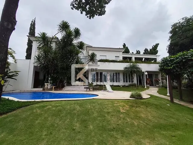 Sobrado com 987m² 4 quartos e 5 banheiros, à venda, no bairro Jardim Santa Rita em Indaiatuba