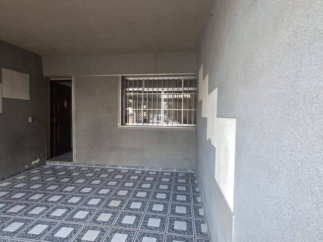 Sobrado 3 quartos e 2 banheiros, para alugar, no bairro Vila Constança em São Paulo