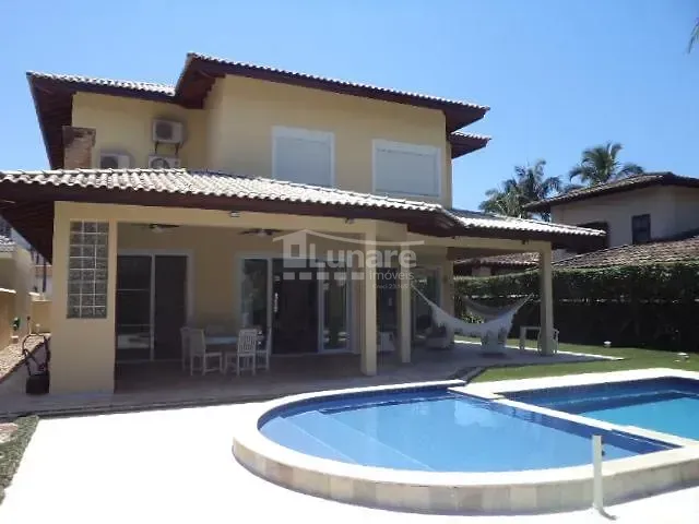 Sobrado com 900m² 5 quartos e 6 banheiros, à venda, no bairro Riviera de São Lourenço em Bertioga