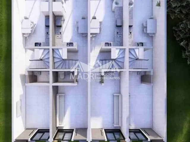 Sobrado com 114m² 2 quartos e 2 banheiros, à venda, no bairro Guarda do Cubatão em Palhoça