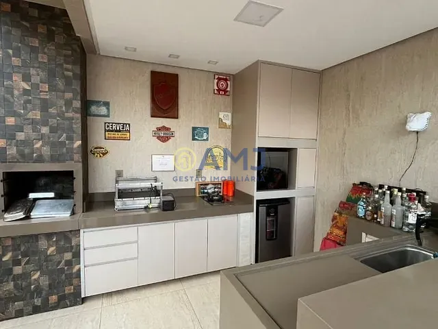 Sobrado com 434m² 4 quartos e 4 banheiros, à venda, no bairro Cidade Vera Cruz em Aparecida de Goiânia