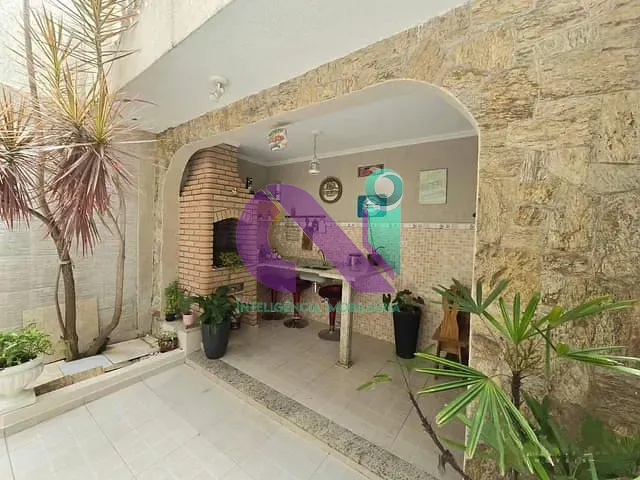 Sobrado com 184m² 3 quartos e 4 banheiros, à venda, no bairro Cidade das Flores em Osasco