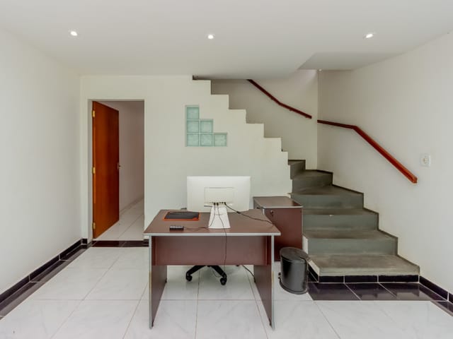 Foto do Sobrado - Sobrado para venda em Santo Amaro com 2 quartos, sendo 1 suíte, 132m² | Lares e Andares Imóveis