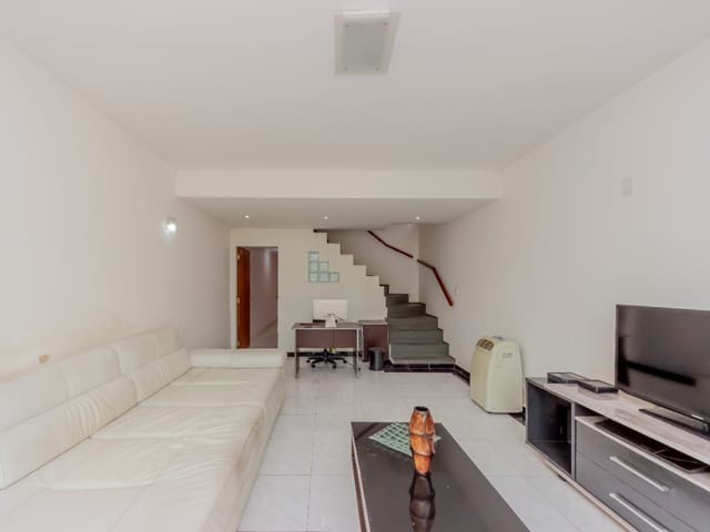 Foto do Sobrado - Sobrado para venda em Santo Amaro com 2 quartos, sendo 1 suíte, 132m² | Lares e Andares Imóveis