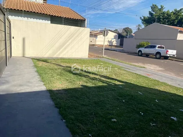 Sobrado com 120m² 2 quartos e 2 banheiros, à venda, no bairro Jardim Anache em Campo Grande