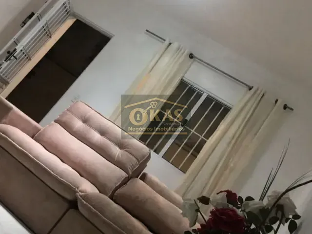 Sobrado com 57m² 2 quartos e 2 banheiros, à venda, no bairro Caxangá em Suzano