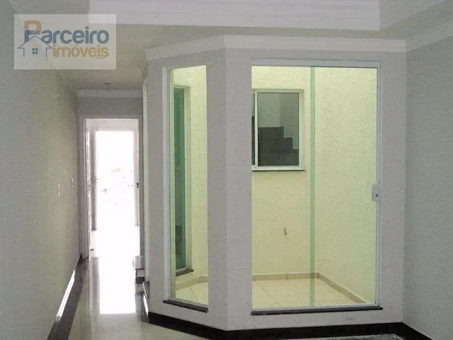 Casa com 336m² 3 quartos e 1 banheiro, à venda, no bairro Vila Guilhermina em São Paulo