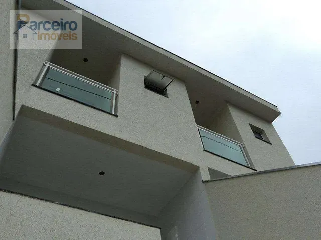 Casa com 336m² 3 quartos e 1 banheiro, à venda, no bairro Vila Guilhermina em São Paulo