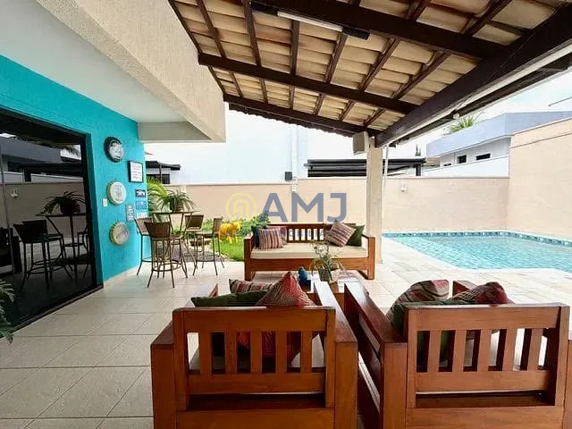 Sobrado com 490m² 4 quartos e 5 banheiros, à venda, no bairro Residencial Granville em Goiânia