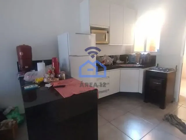 Sobrado com 100m² 2 quartos e 2 banheiros, à venda, no bairro Capricórnio II em Caraguatatuba