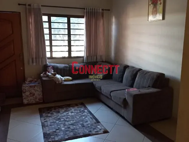 Sobrado com 252m² 3 quartos e 3 banheiros, à venda, no bairro Planalto Verde em Ribeirão Preto