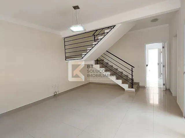 Sobrado com 165m² 3 quartos e 3 banheiros, à venda, no bairro Parque Residencial Indaiá em Indaiatuba