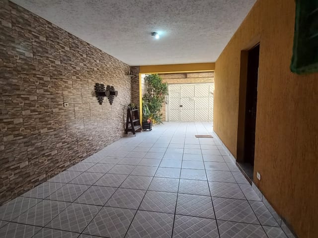Foto do Sobrado - Sobrado para venda em Mutinga com 5 quartos, sendo 1 suíte, 336m² | Lares e Andares Imóveis