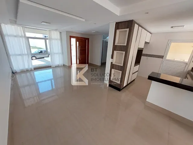 Sobrado com 150m² 3 quartos e 4 banheiros, para alugar, no bairro Jardim Montreal Residence em Indaiatuba