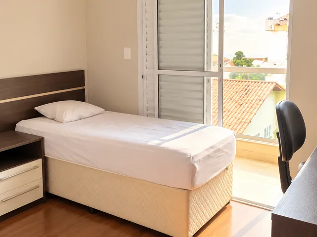 Sobrado 3 quartos e 5 banheiros, à venda, no bairro Vila Santa Terezinha (Zona Norte) em São Paulo