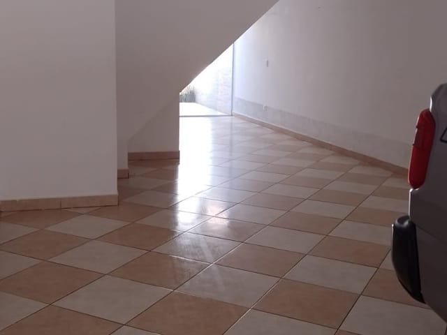 Sobrado 3 quartos e 5 banheiros, à venda, no bairro Vila Santa Terezinha (Zona Norte) em São Paulo
