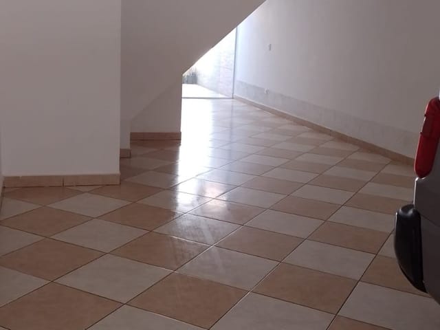 Sobrado 3 quartos e 5 banheiros, à venda, no bairro Vila Santa Terezinha (Zona Norte) em São Paulo