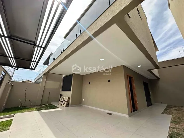 Sobrado com 120m² 3 quartos e 3 banheiros, à venda, no bairro Monte Castelo em Campo Grande