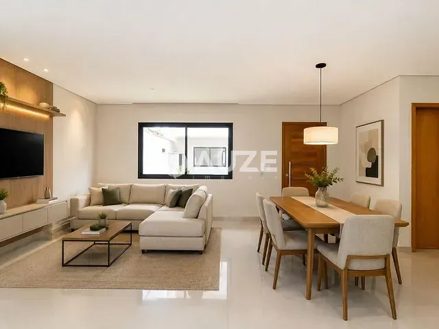 Sobrado com 114m² 3 quartos e 3 banheiros, à venda, no bairro Boqueirão em Curitiba