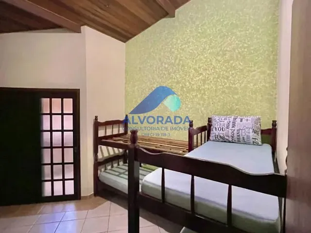 Sobrado com 10m² 2 quartos e 2 banheiros, à venda, no bairro Maranduba em Ubatuba