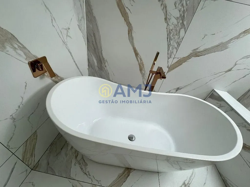 Sobrado, 5 quartos, 344 m² - Foto 13