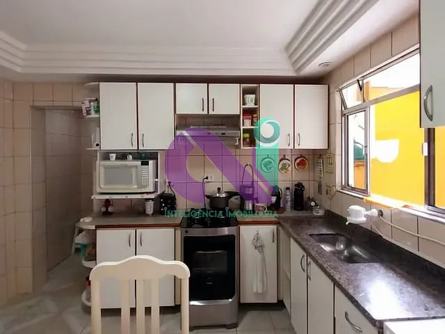 Sobrado com 92m² 4 quartos e 3 banheiros, à venda, no bairro Metalúrgicos em Osasco