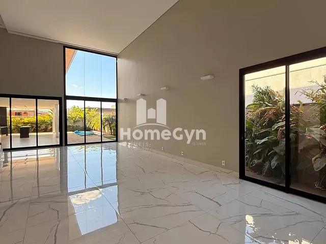 Sobrado com 548m² 5 quartos e 7 banheiros, para alugar, no bairro Jardins Itália em Goiânia