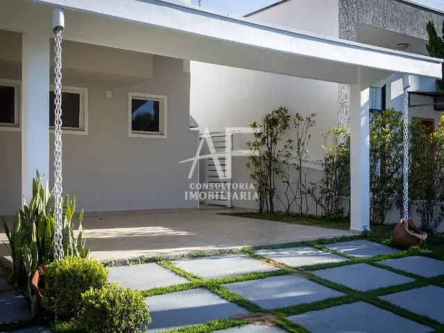 Sobrado com 275m², à venda, no bairro Campos Do Conde em Tremembé