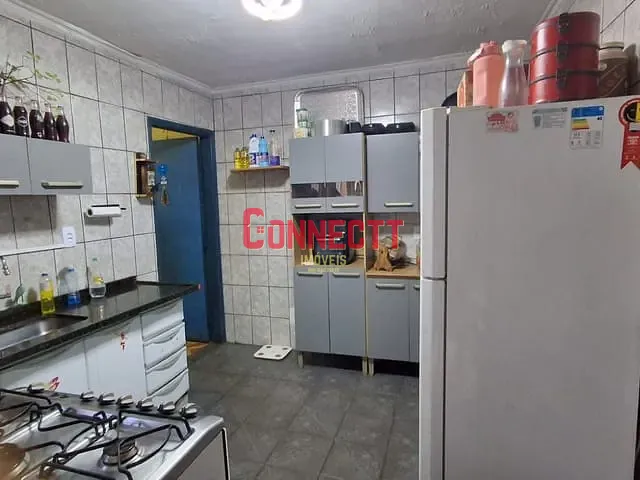 Sobrado com 242m² 4 quartos e 3 banheiros, à venda, no bairro Vila Virgínia em Ribeirão Preto