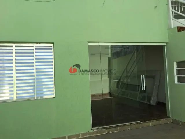 Sobrado com 150m² 4 quartos e 2 banheiros, à venda, no bairro Rudge Ramos em São Bernardo do Campo