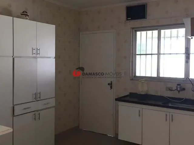 Sobrado com 150m² 4 quartos e 2 banheiros, à venda, no bairro Rudge Ramos em São Bernardo do Campo