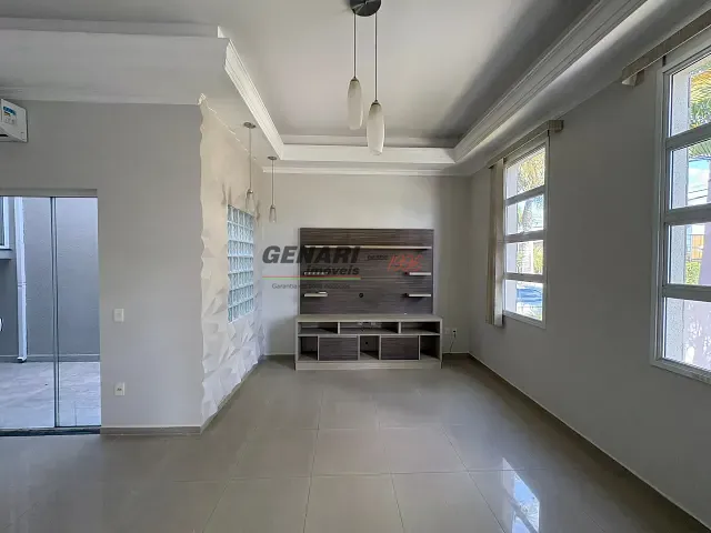 Sobrado com 300m² 3 quartos e 4 banheiros, à venda ou para alugar, no bairro Vila Residencial Green Park em Indaiatuba