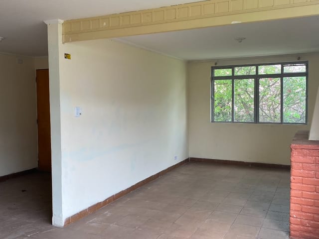 Foto do Sobrado - Sobrado para venda em Jardim Remo com 3 quartos, sendo 3 suítes, 239m² | Lares e Andares Imóveis