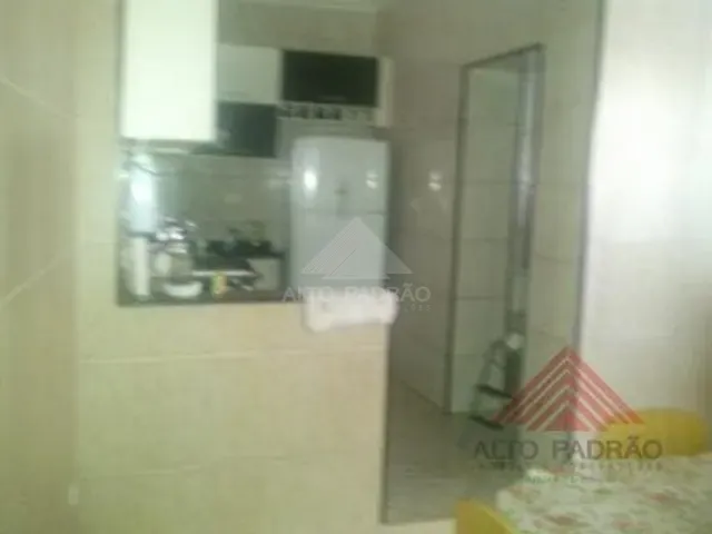 Sobrado 3 quartos e 1 banheiro, à venda, no bairro Jardim Miranda D Aviz em Mauá