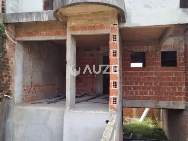 Sobrado com 195m² 3 quartos e 3 banheiros, à venda, no bairro Bairro Alto em Curitiba